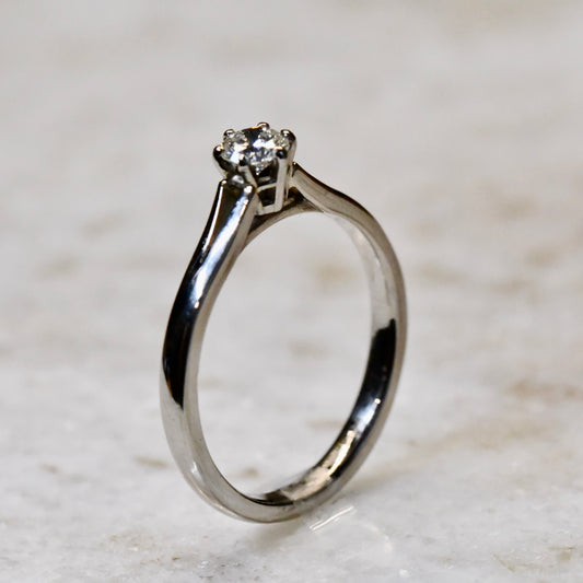 Bague or blanc 18k diamant 0,26ct.