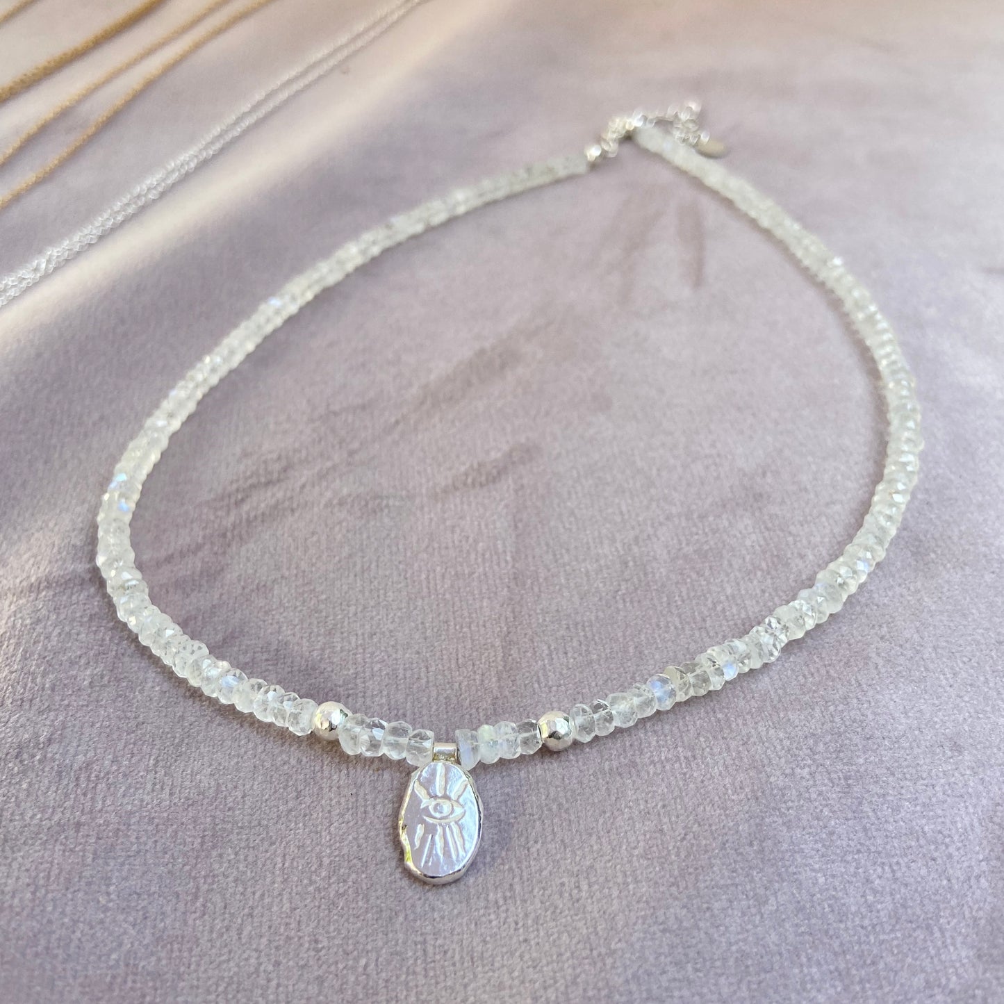 EYE MOONSTONE