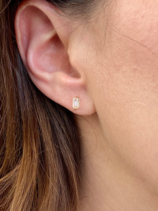 Boucle saphir rose pâle & or 750