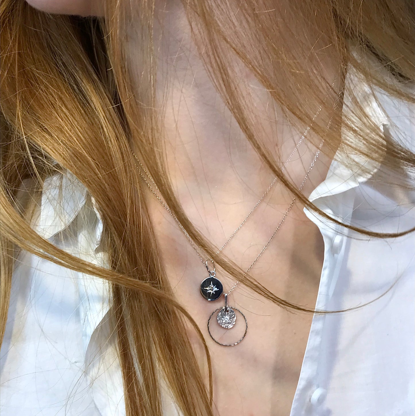 Collier aster diamant et or blanc 18k