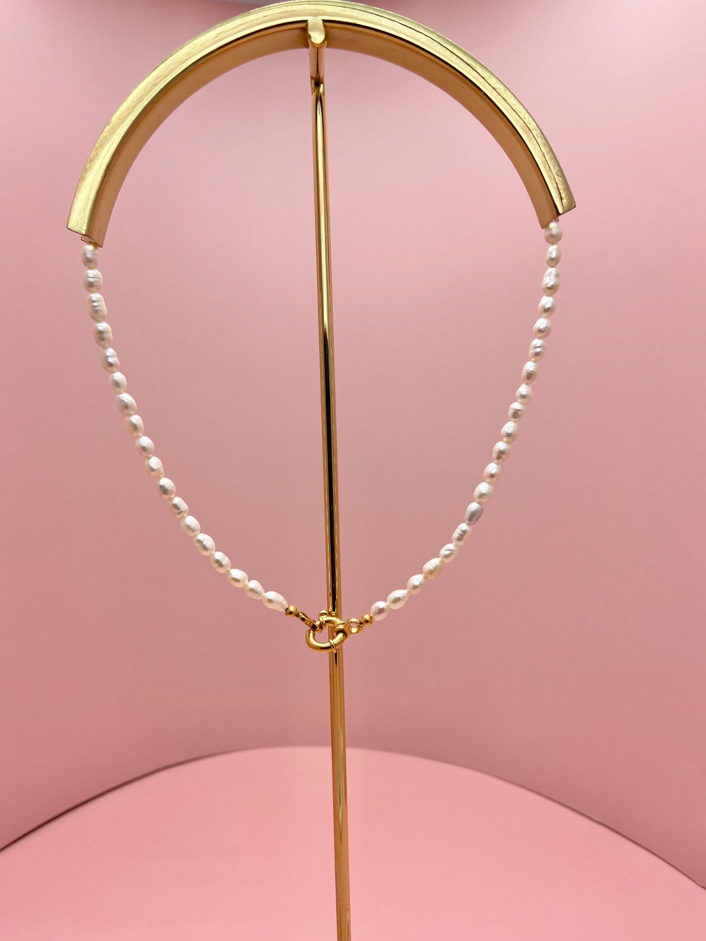 CHOKER