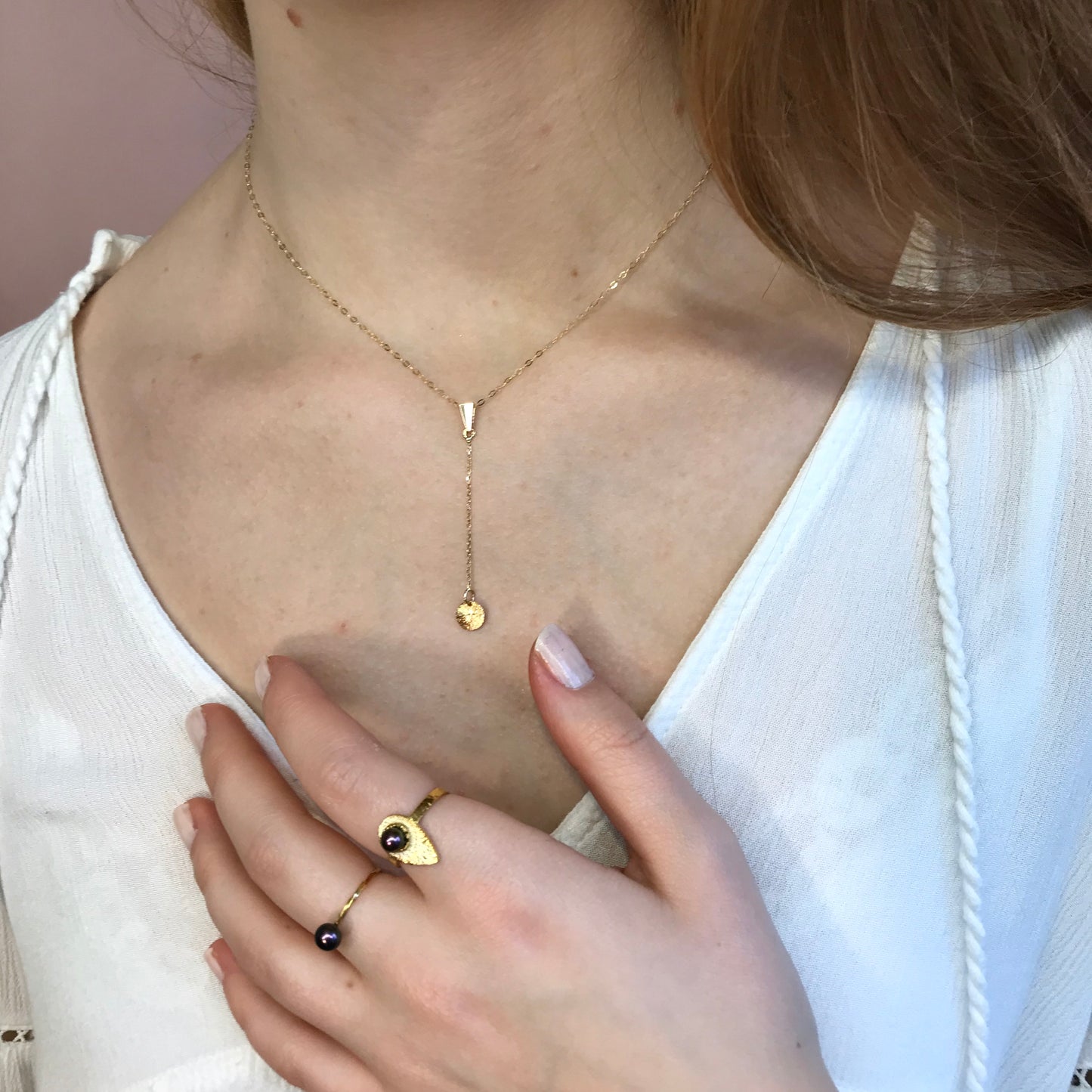 Médaillon gravé - Collier cravate or 18k
