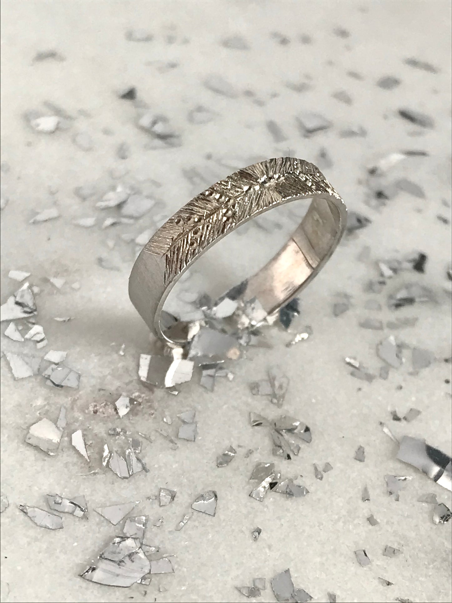 Bague gravée Hélios.