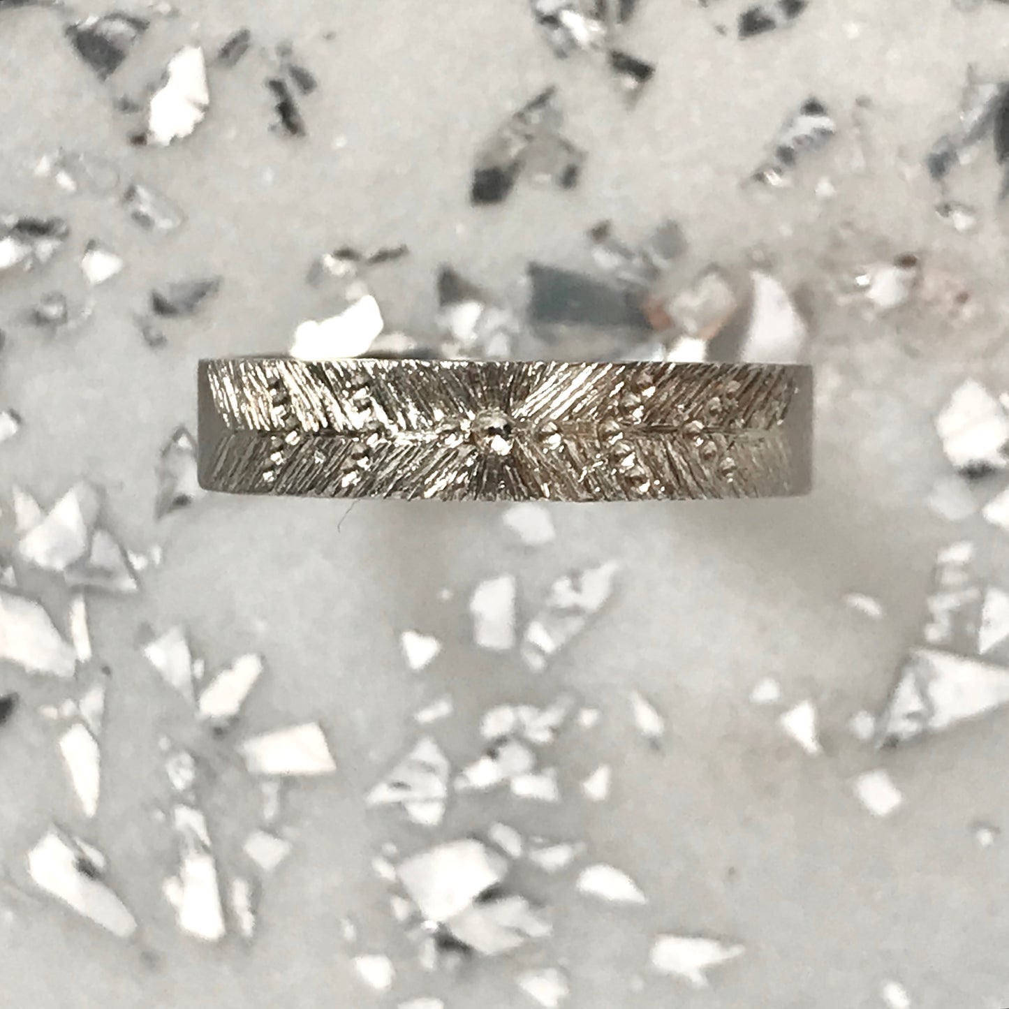 Bague gravée Hélios.