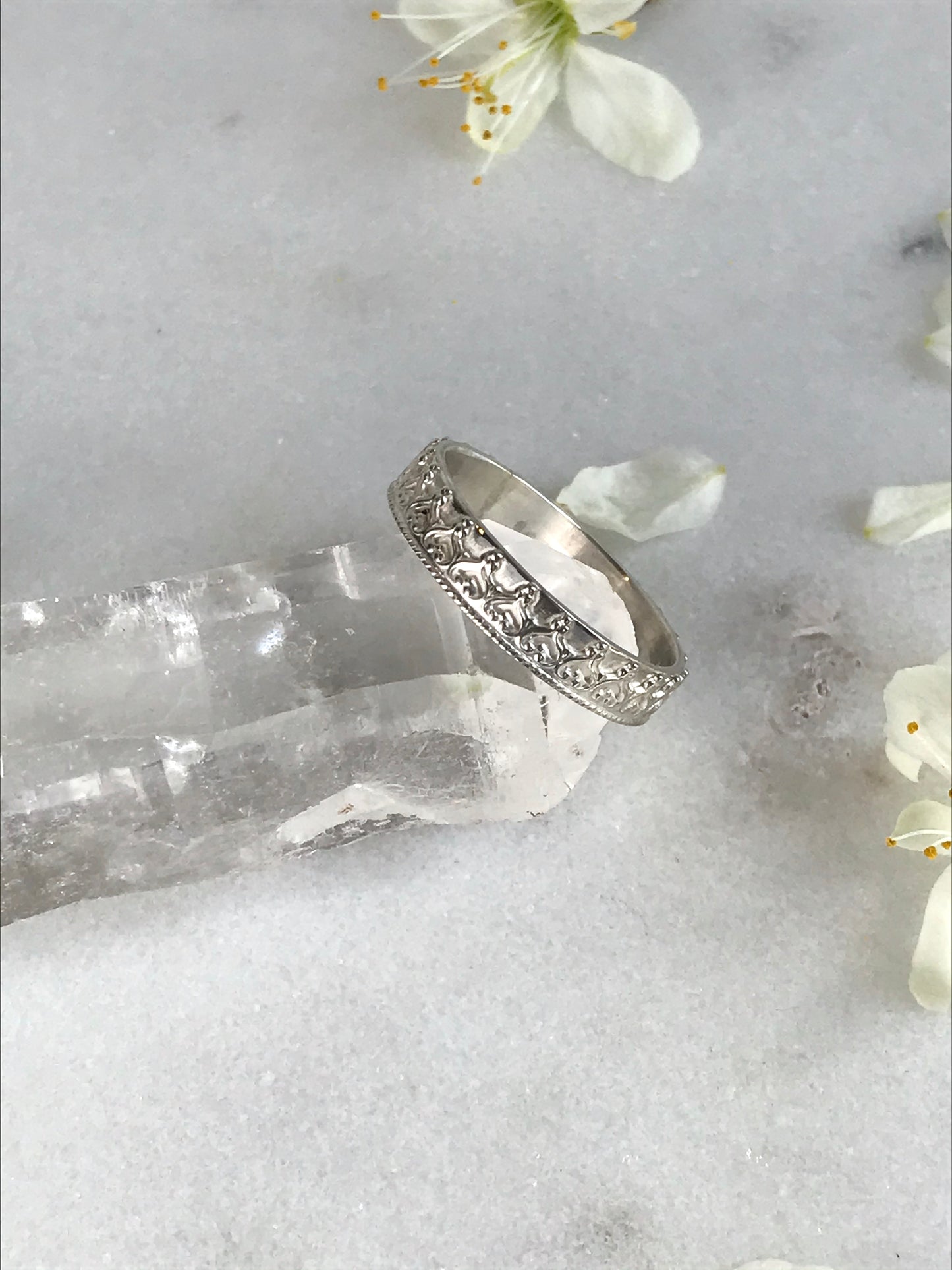 QUEEN SILVER