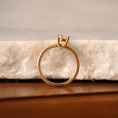 Solitaire LUCIS Diamant Ovale 1.00 ct