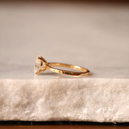 Solitaire LUCIS Diamant Ovale 1.00 ct